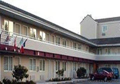 Motel Americas & 2*