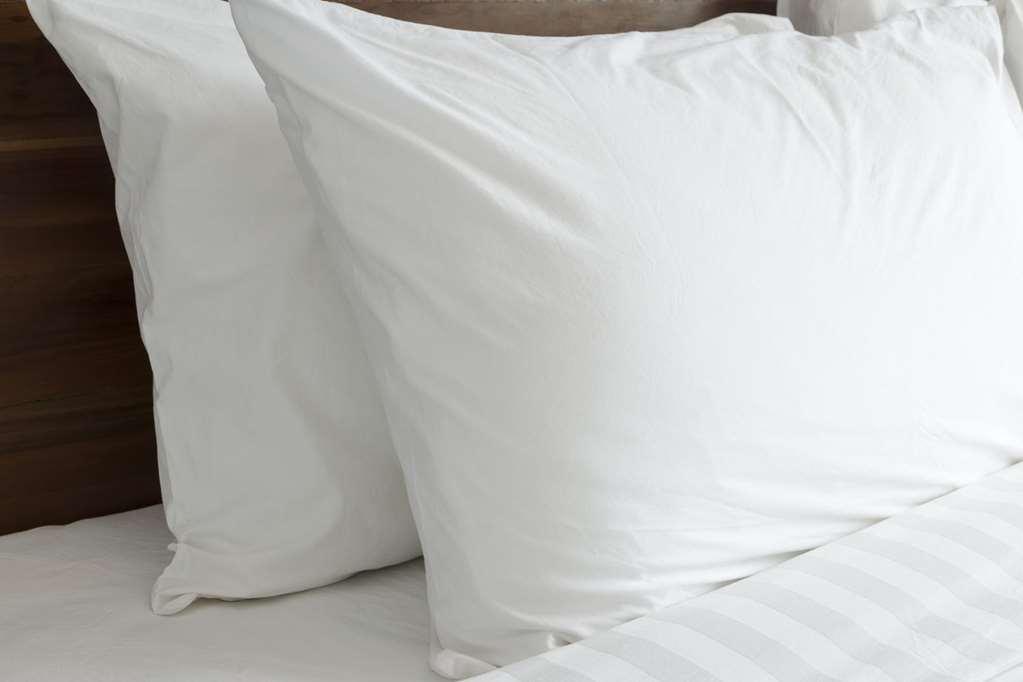 Motel Americas &