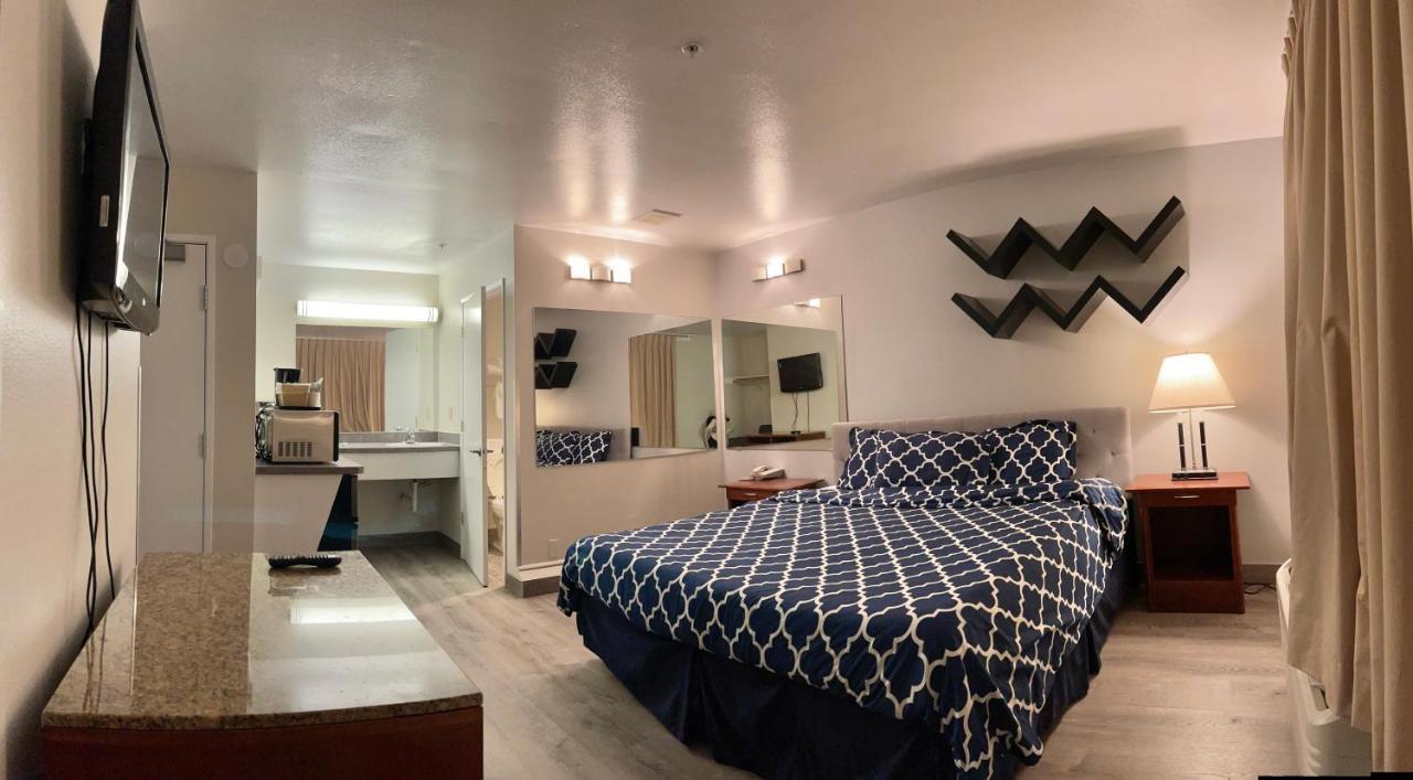 Americas Inn&suite Motel Shoreline